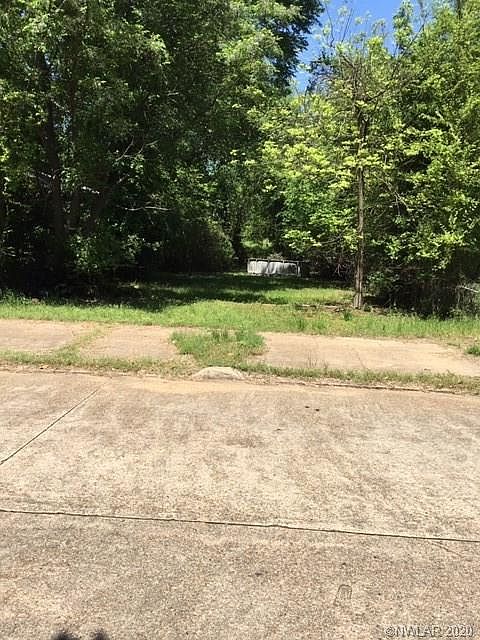 2nd image of 2824 W Jordan St #21