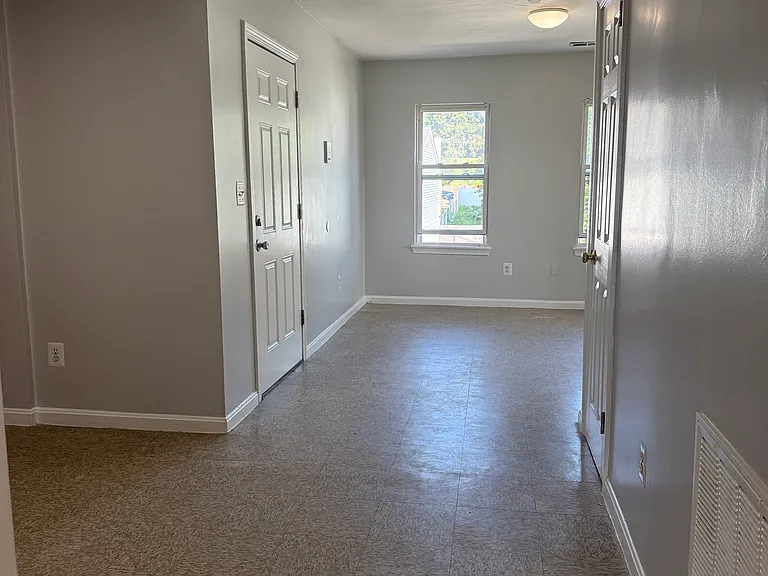 30 Hillis Rd #3 — Photo 5