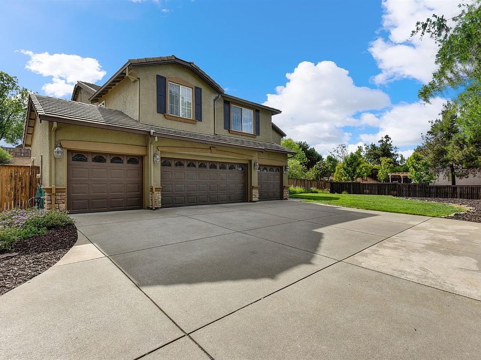 1st image of 2046 Summer Dr