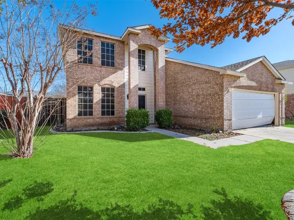 7913 Country Home Dr, Denton, TX 76210