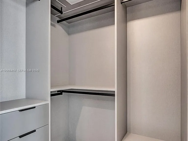 1170 E Hallandale Beach Blvd #1111 — Photo 27