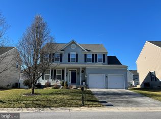 29 Thorton Hall Rd, Kearneysville, WV 25430