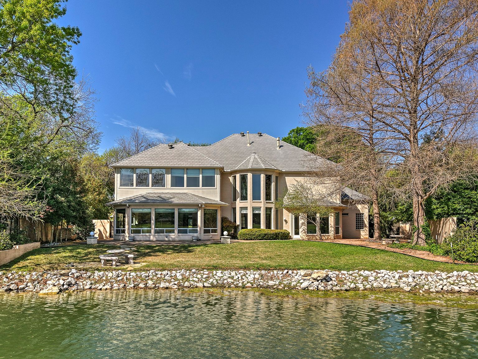 6940 Laurel Valley Dr
