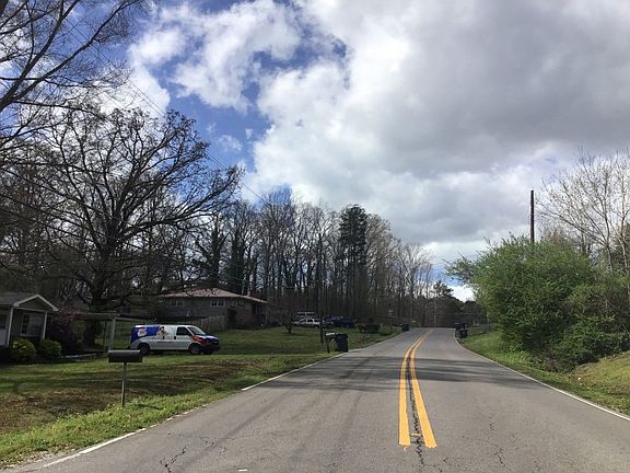 5th image of 707 Parker Blvd