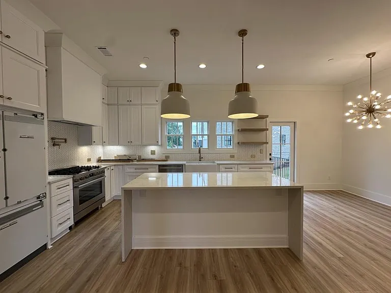 4802 Moonview Ln — Photo 9