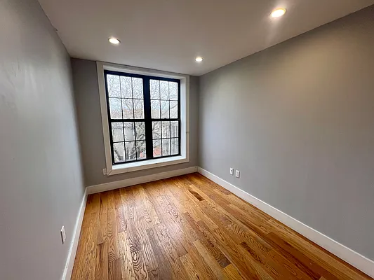 Rented by MADEHOME | media 6