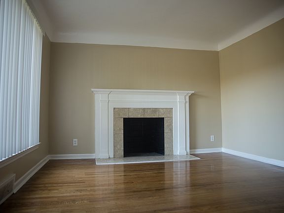 linving_room_10162015