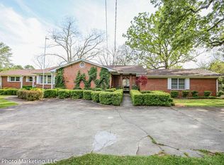 442 Langston Rd, Perry, GA 31069