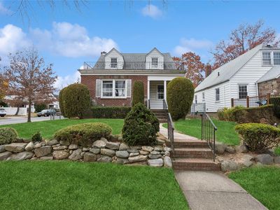 84-56 247th Street, Jamaica, NY, 11426