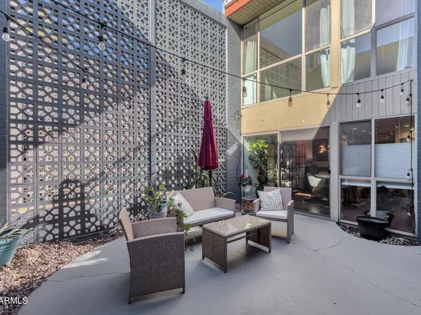 1241 E MEDLOCK Drive #110, Phoenix, AZ 85014