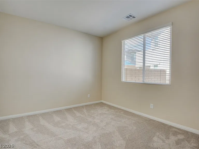 141 Neverland Ave — Photo 28