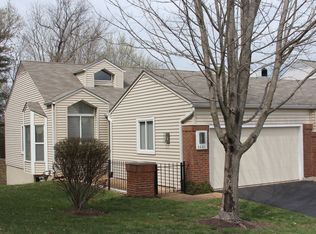 1681 Ridgeview Circle Dr, Ballwin, MO 63021