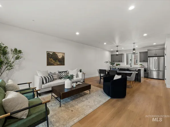 1707 S Federal Way, Boise, ID 83705