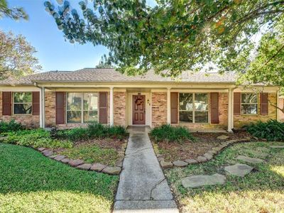 5743 Hummingbird St, Houston, TX, 77096