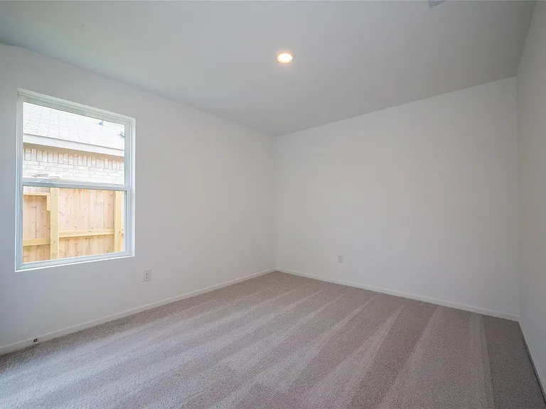 6147 Sunburst Scarlet St — Photo 8