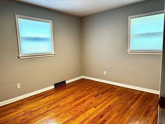 2nd image of 5008 Tamery Ln #5008