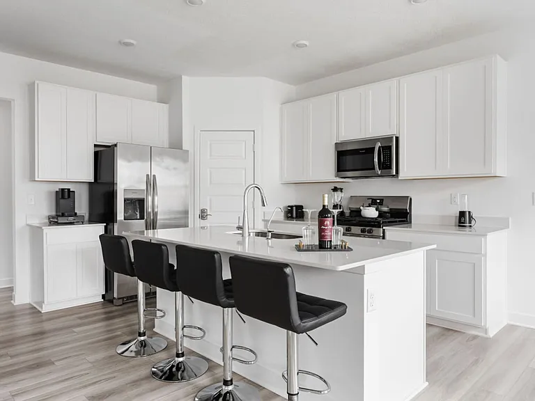 Wellburn Dr — Photo 17