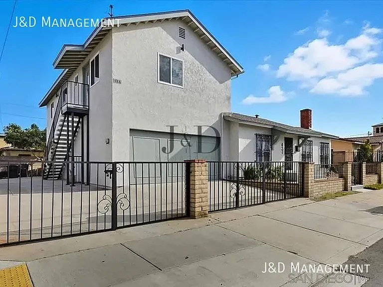 431 Sampson St #A — Photo 1