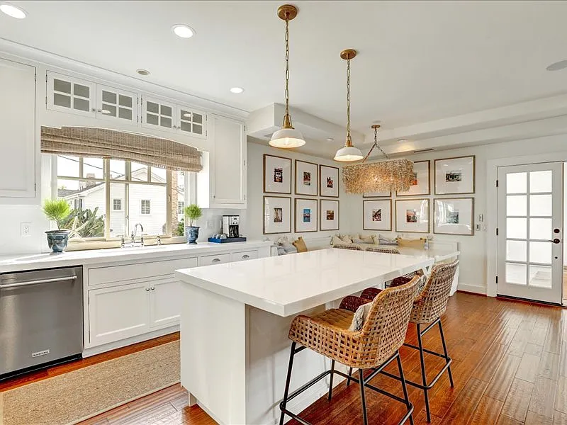 2 bed, 1550 sqft, $13,000 — Photo 4
