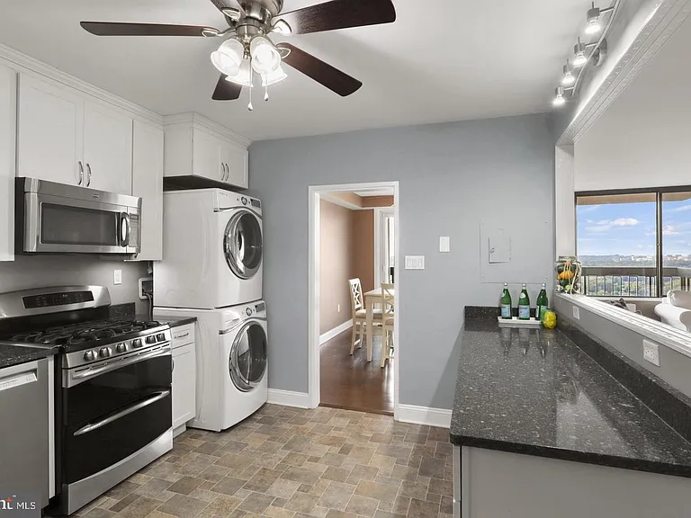 3701 S George Mason Dr #2414N — Photo 12