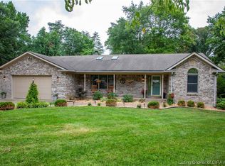 5007 Klondike Dr, Floyds Knobs, IN 47119