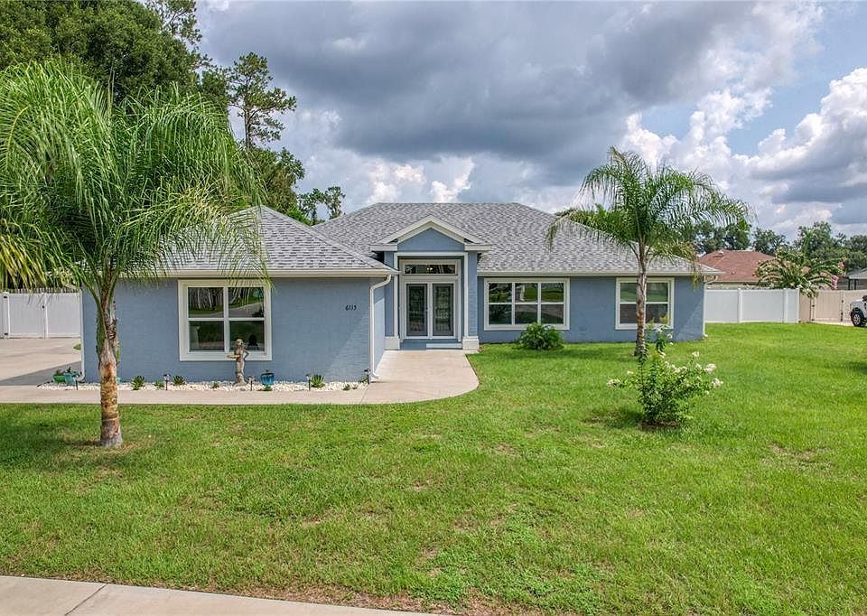 1st image of 6115 SE 10th Pl
