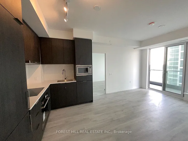 7 Golden Lion Hts S #1507 — Photo 8