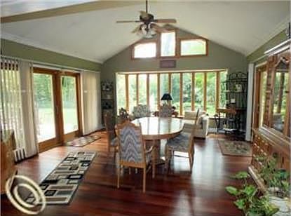 4th image of 44507 Chedworth Ct
