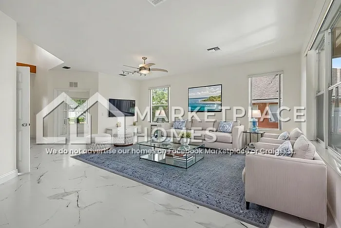 4 bed, 3.5 bath, 2510 sqft, $2,500 — Photo 2