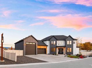 1590 N Watershed Ln, Star, ID 83669