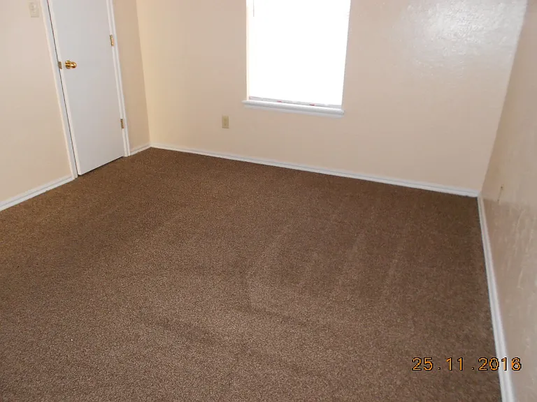 1207 SW Tennessee Ave — Photo 5