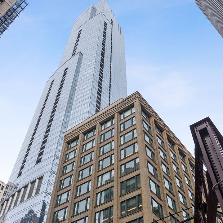 Front view that shows the Maginficent 60 E Monroe