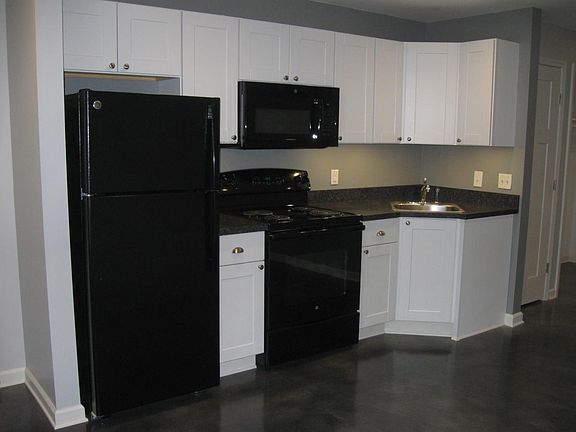 5th image of 24 Trimble St #A