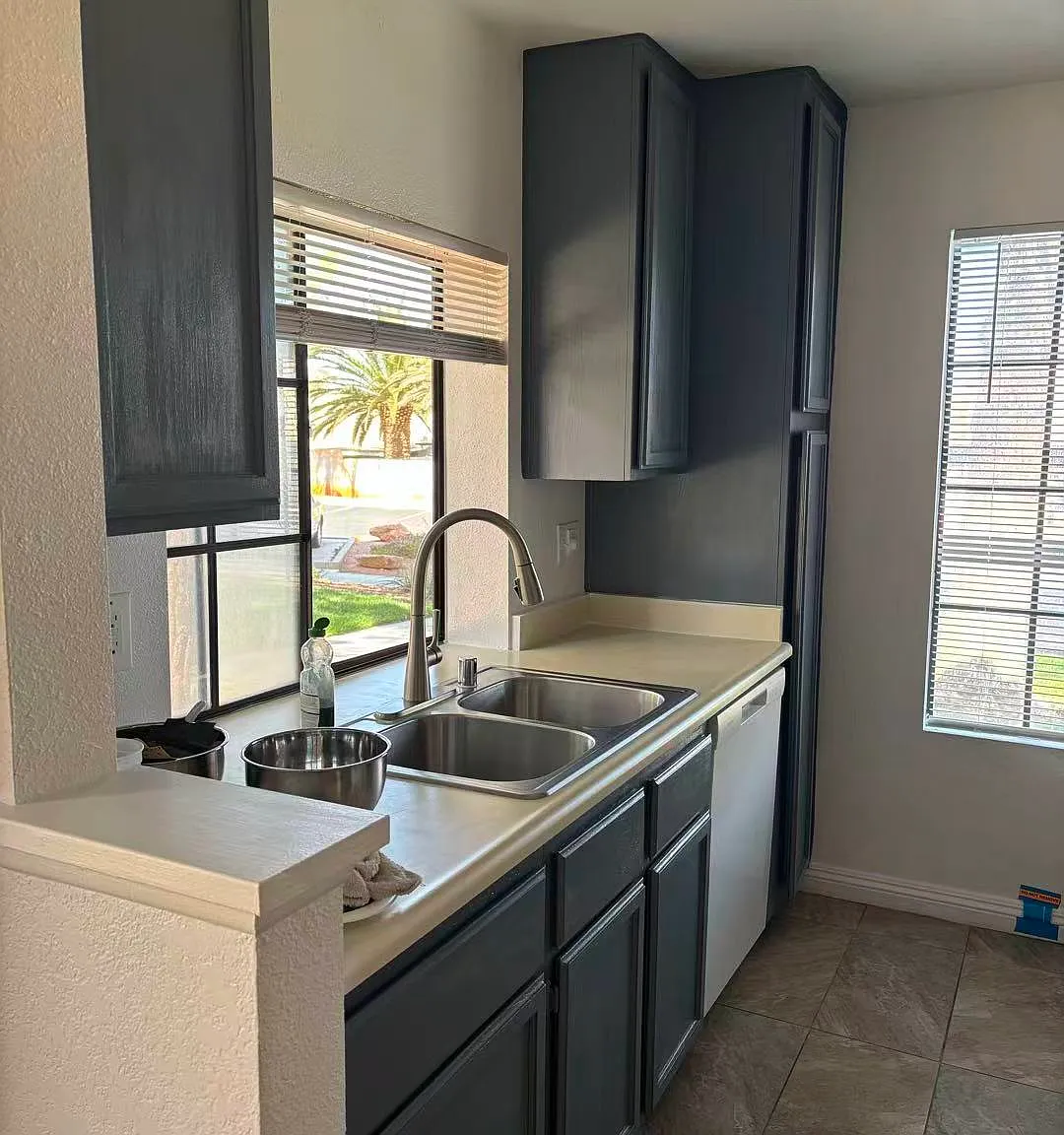 2 bed, 884 sqft, $1,500 — Photo 2