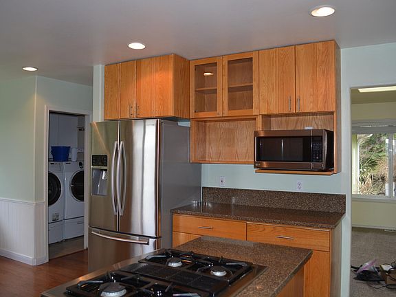 3rd image of 37124 SE 92nd St