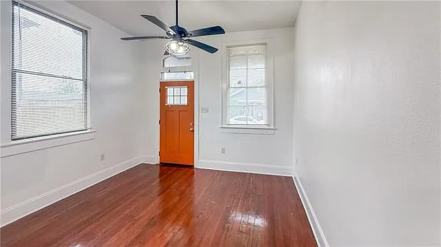 2122 New Orleans St — Photo 5