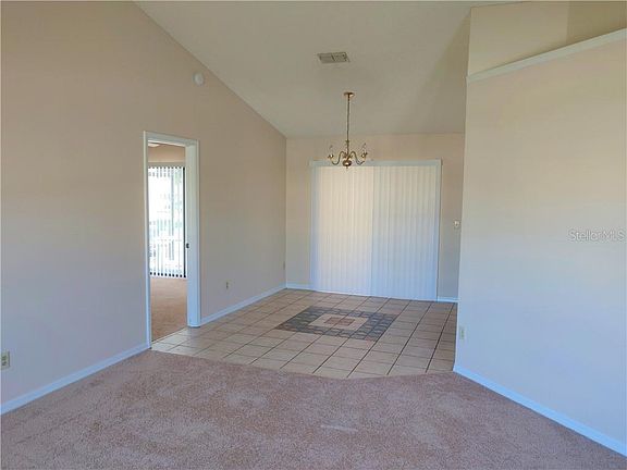 3rd image of 312 Jacksonville Ct
