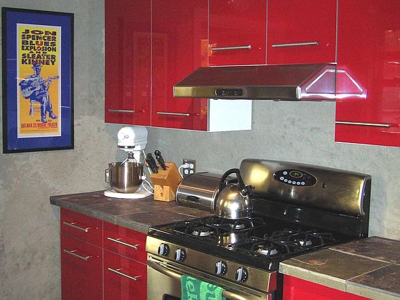 Happy cooking in this gorgeous kitchen!