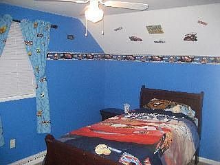 2nd image of 1819 Levering Pl