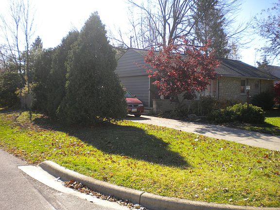 Front Yard-Corner View