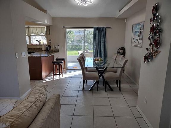 5th image of 2715 SE Eagle Dr