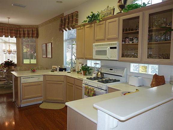 5th image of 4844 Mount Rose Way