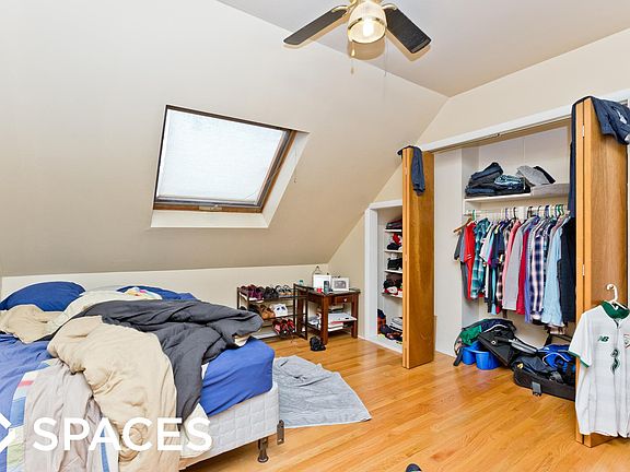 5th image of 1458 W Melrose St #Twof