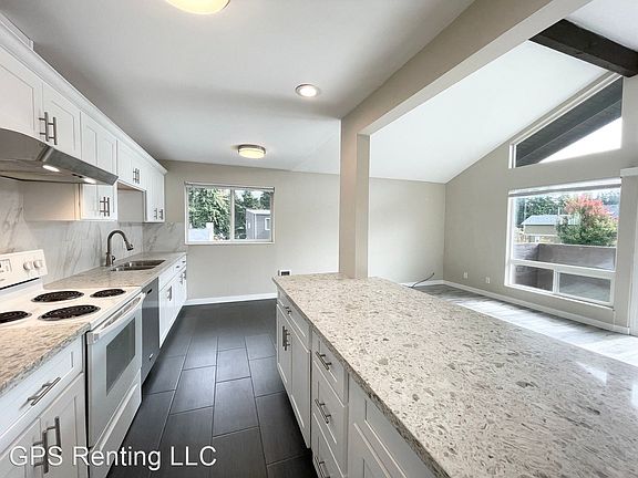 4th image of 14320 Roosevelt Way N #201