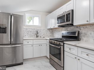 120 Grape St, Philadelphia, PA 19127
