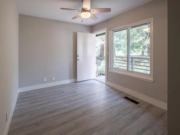 1100 Sharon Park Dr #41 — Photo 9