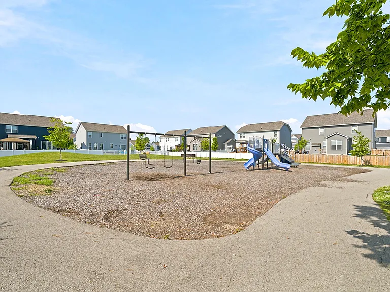 7333 Jergenson Way — Photo 45