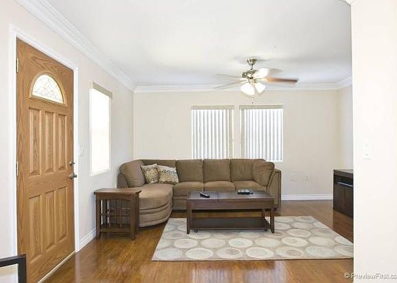 Living room entry to apartment