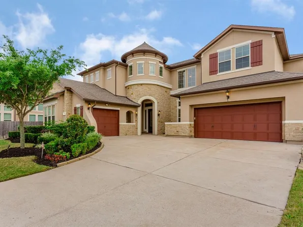 7710 Reseda St, Sugar Land, TX 77479