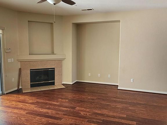 4th image of 749 Alta Rdg